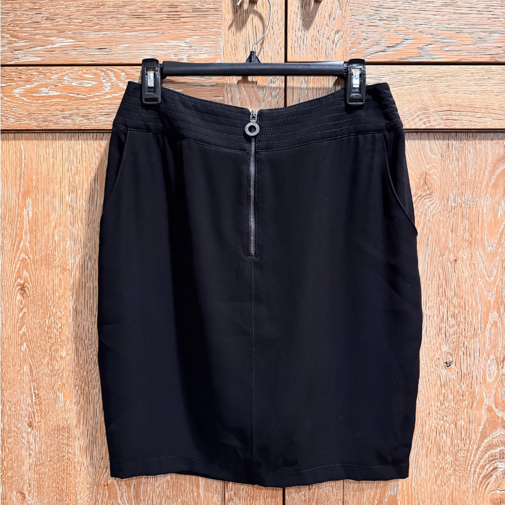 Armani Collezioni Black Knee-Length Pencil Skirt for Work